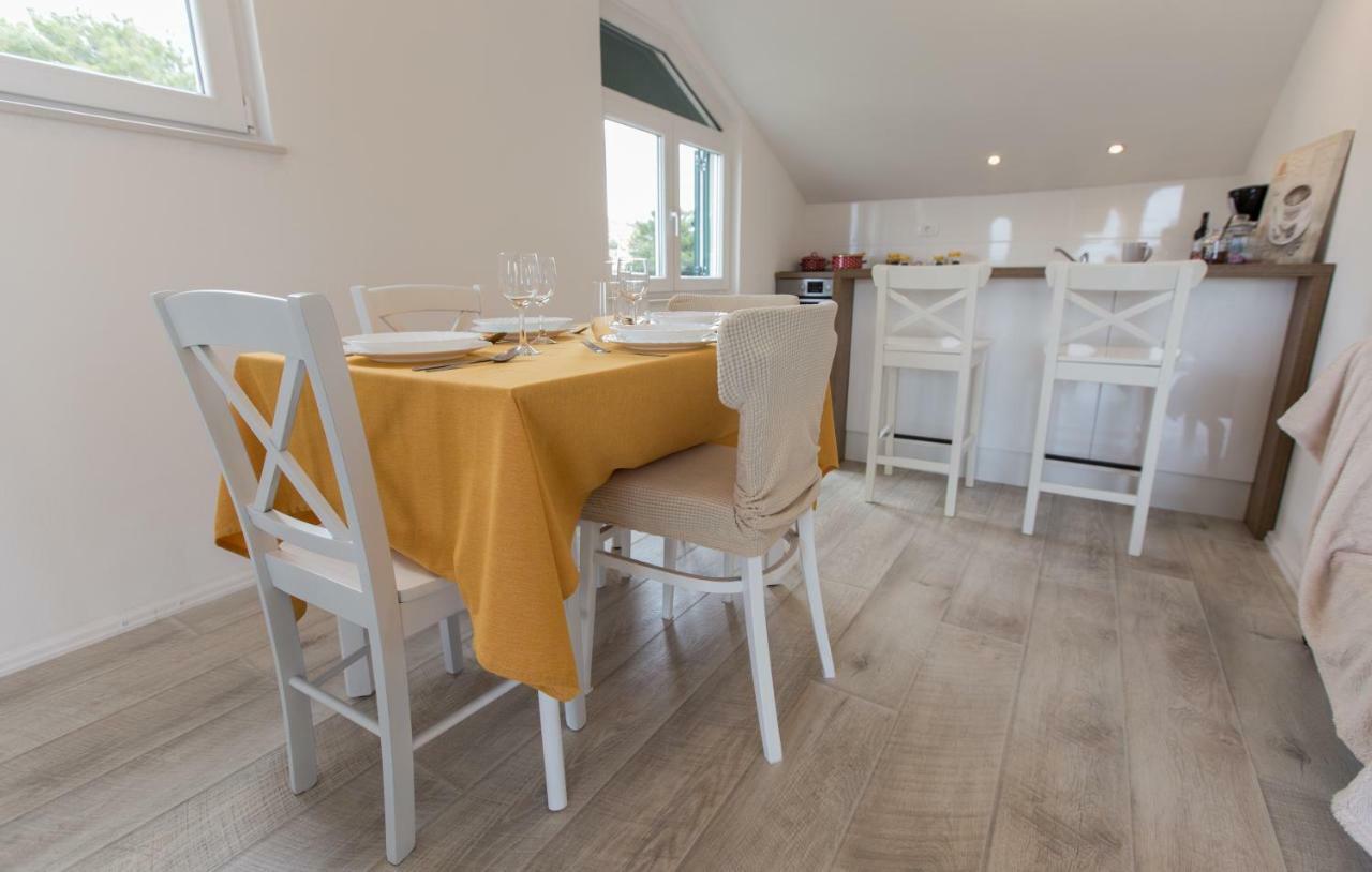 Relaxing Whole Top Floor Apartment By The Sea Zaboric Εξωτερικό φωτογραφία
